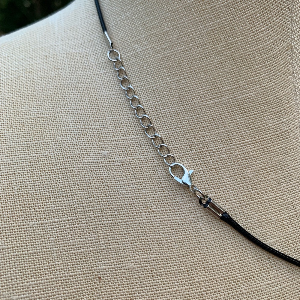 Handmade Genuine Stone Moon Charm Amulet Necklace - Picture 6 of 6